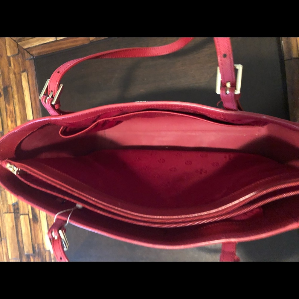 Tory Burch - Picture 5 of 9